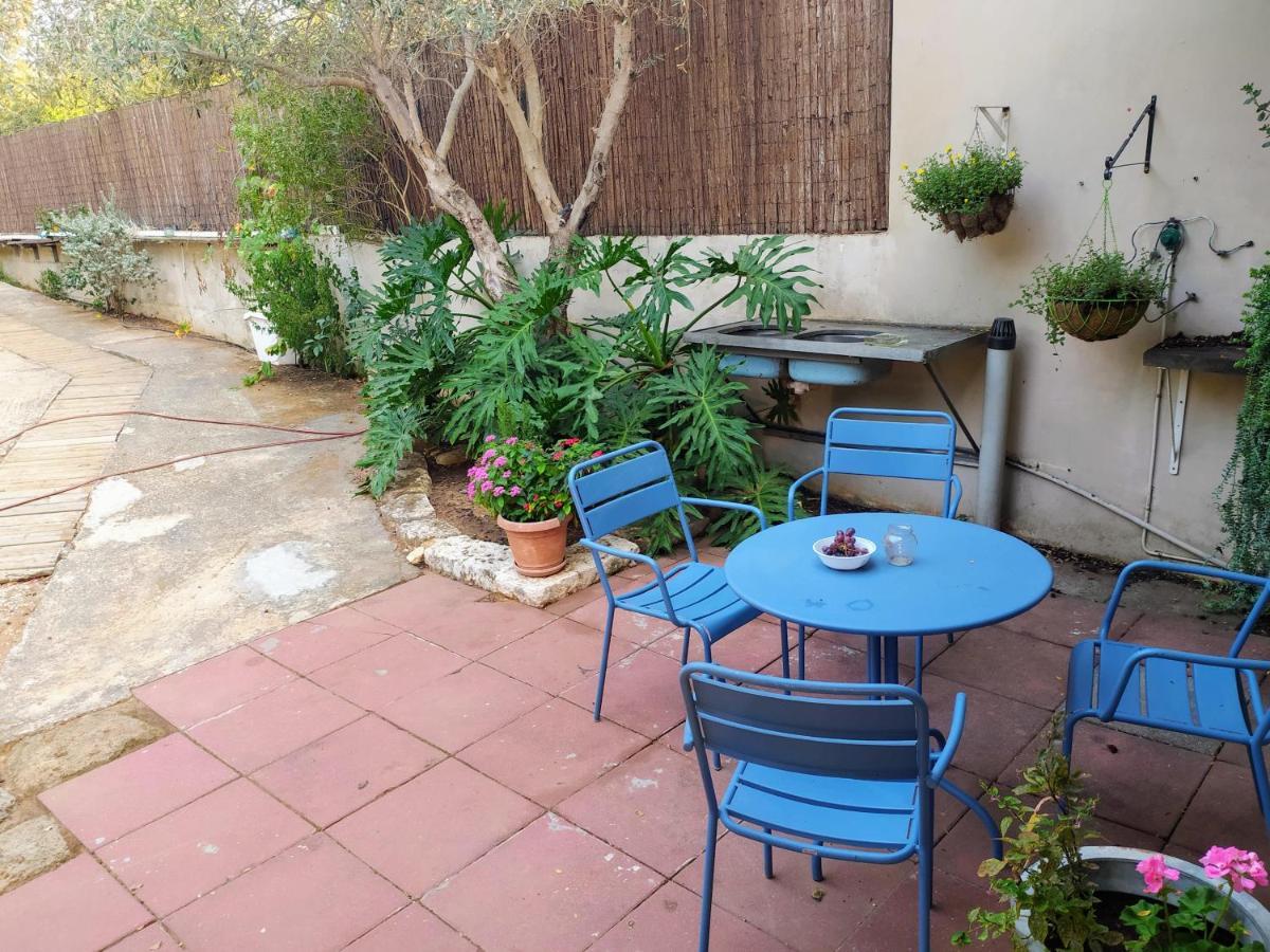 Lisa'S Farm Place Rishon Leziyyon Exterior photo